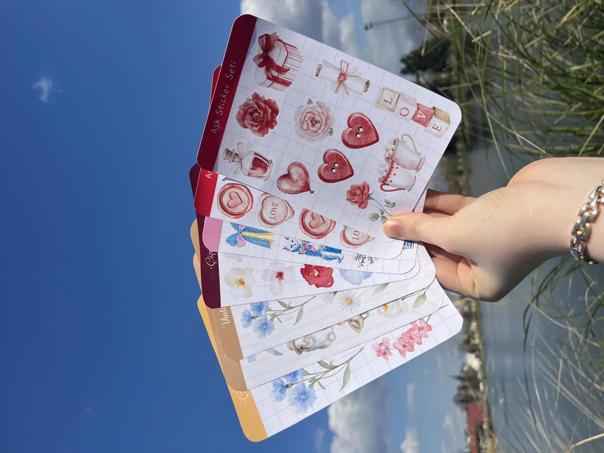 Stickerlar