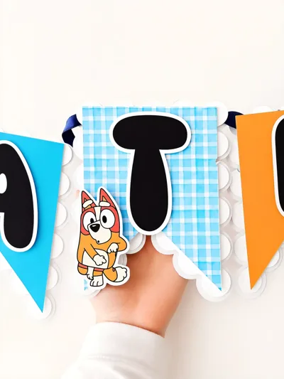 Kişiye Özel İsimli Flama Banner – Doğum Günü Süsleri, Bluey Temalı Parti Flaması, Özel Tasarım İsim Banner