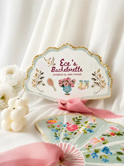 Bride Bachelorette Parti Yelpaze Davetiye/ Düğün, Nişan, Kına & Bachelorette Çiçek Desenli Altın Kenar Detaylı